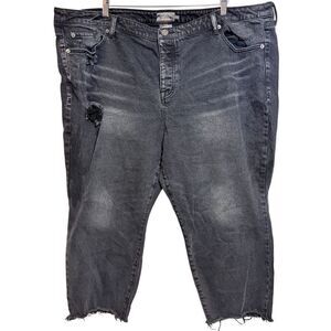 Torrid Women's Black Cropped‎ Boyfriend Jeans Size 24